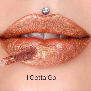 I Gotta Go, NIB JEFFREE Star Velour Liquid Lipstick